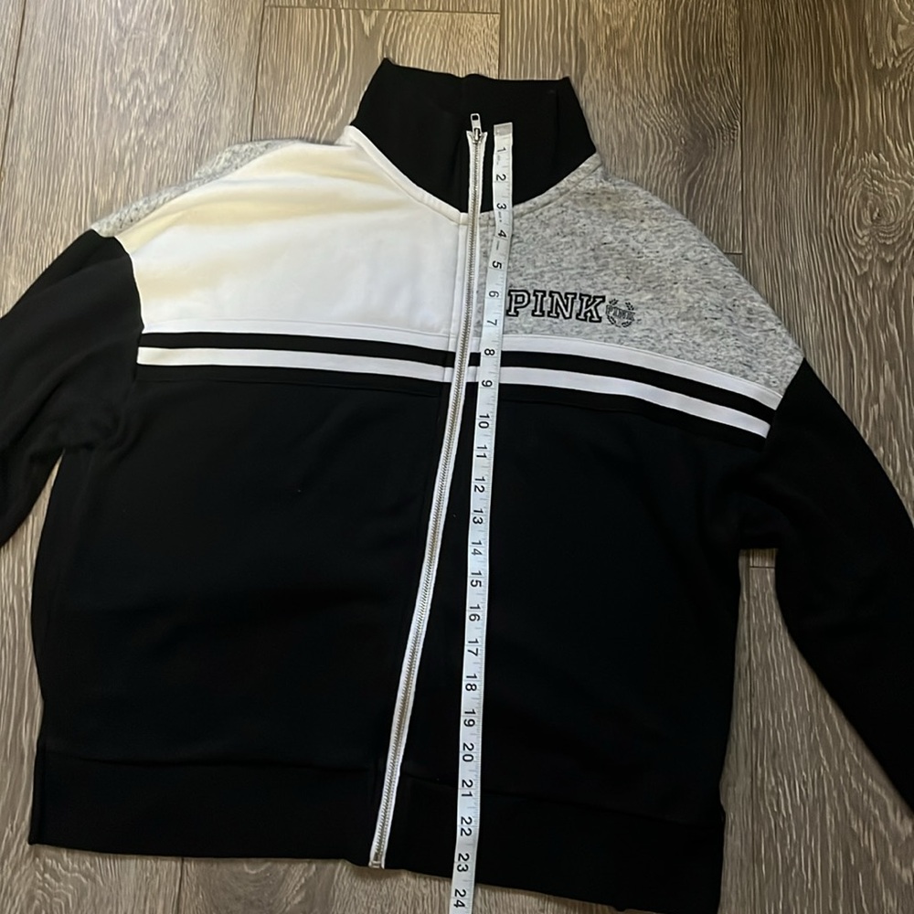 Victoria’s Secret Zip Up Sweater XS - Picture 3 of 6